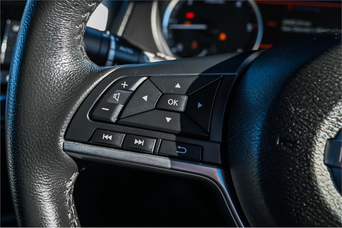 2021 Nissan Navara ST D23 4X4