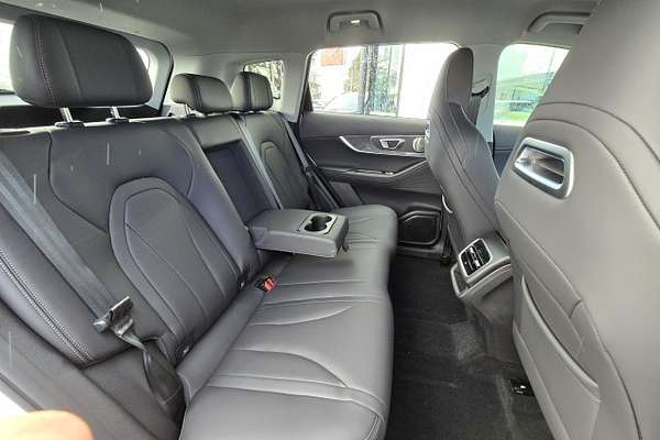 2025 Chery Tiggo 7 Pro URBAN PHEV/4AT