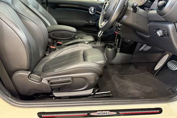 2021 MINI Hatch John Cooper Works Classic F56 LCI