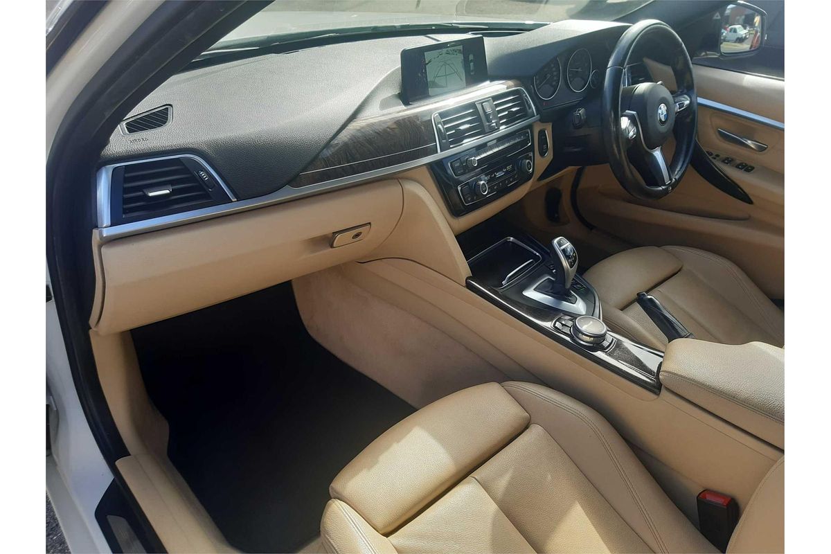 2015 BMW 3 30i SPORT LINE F30 LCI