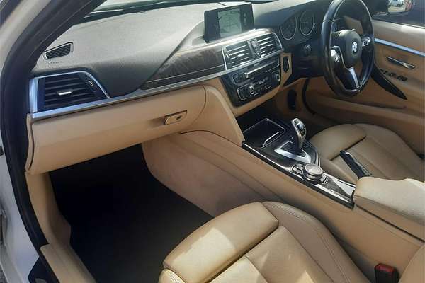 2015 BMW 3 30i SPORT LINE F30 LCI