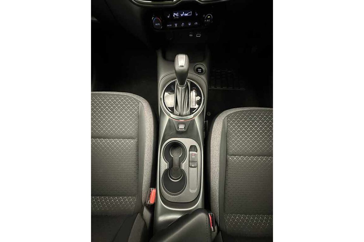 2024 Nissan JUKE ST-L F16