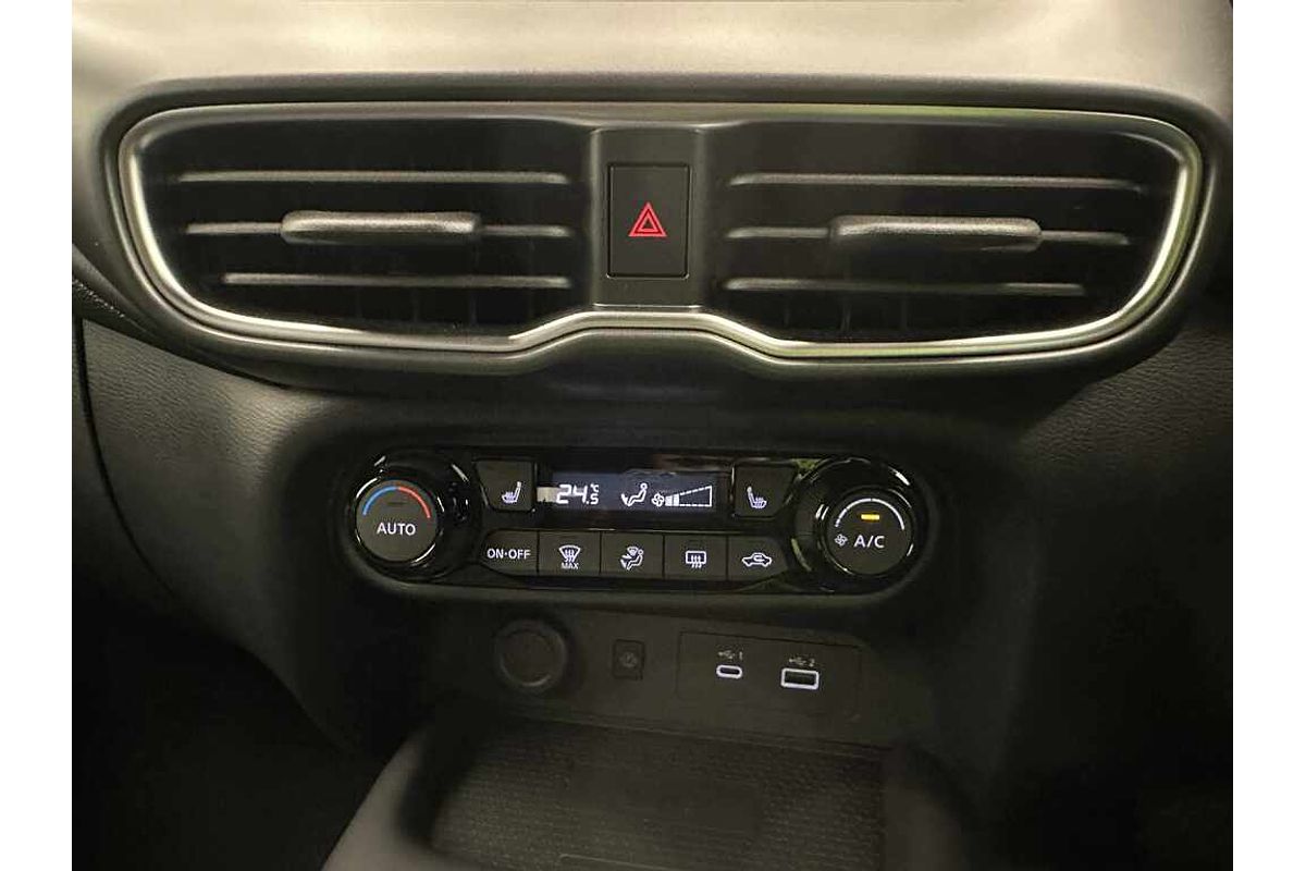2024 Nissan JUKE ST-L F16