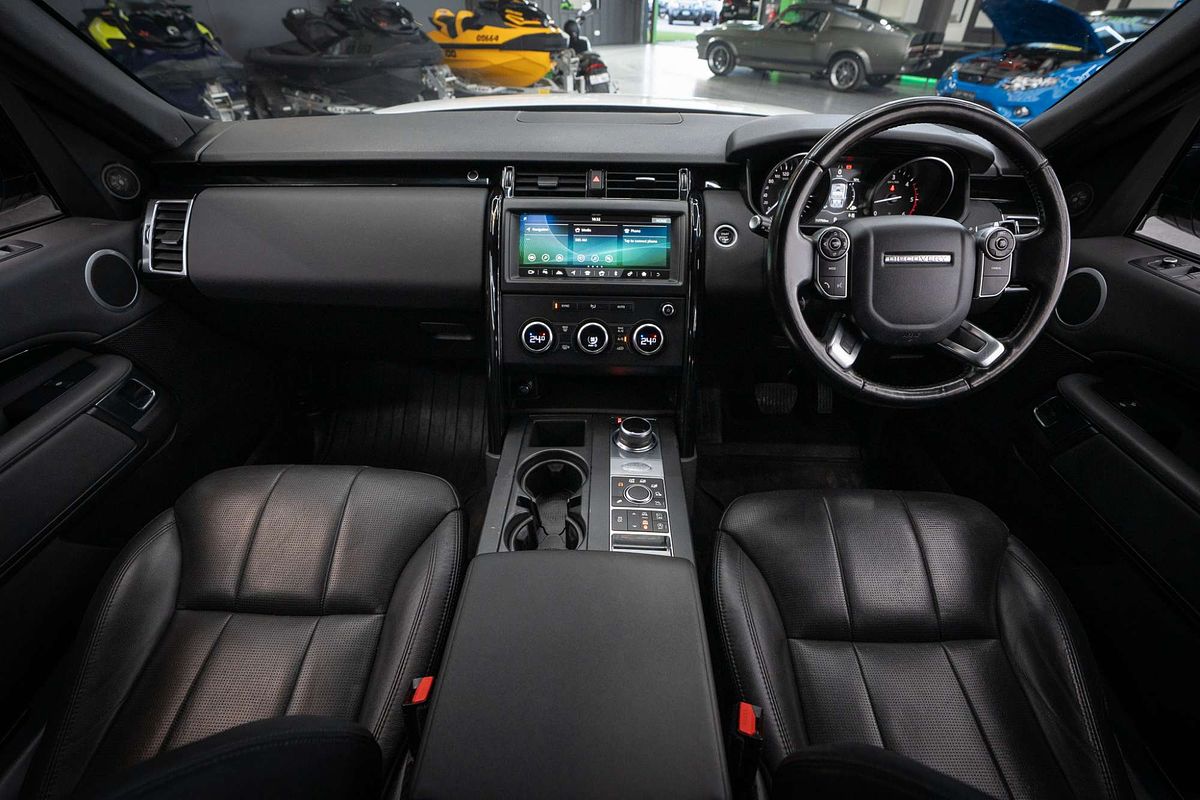 2018 Land Rover Discovery SD4 SE Series 5