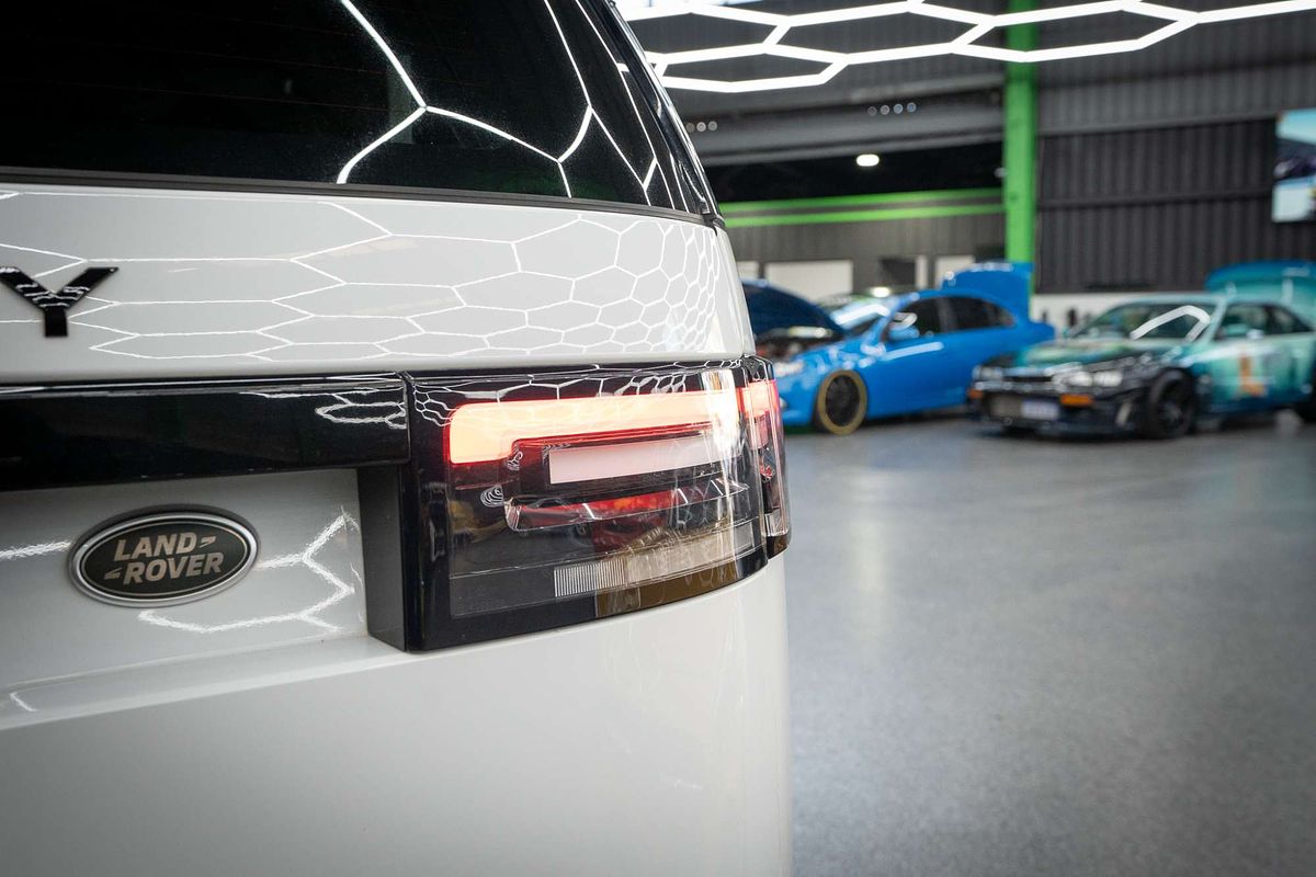 2018 Land Rover Discovery SD4 SE Series 5