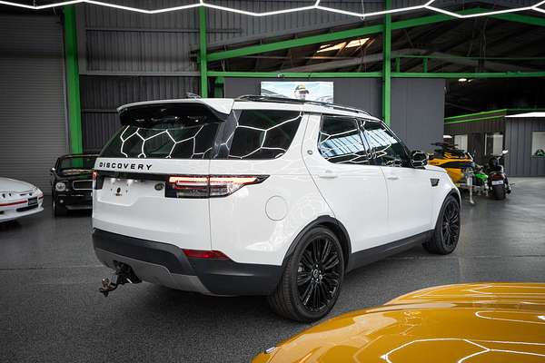 2018 Land Rover Discovery SD4 SE Series 5