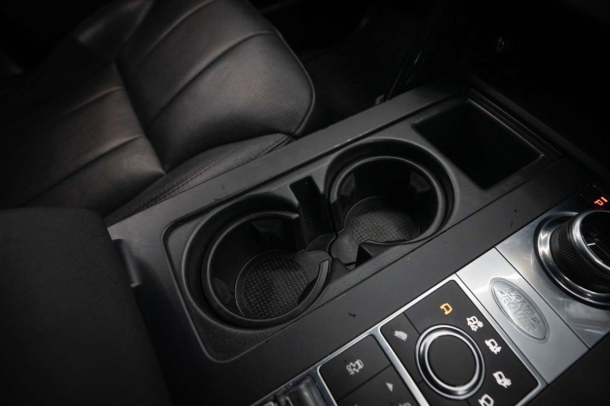 2018 Land Rover Discovery SD4 SE Series 5