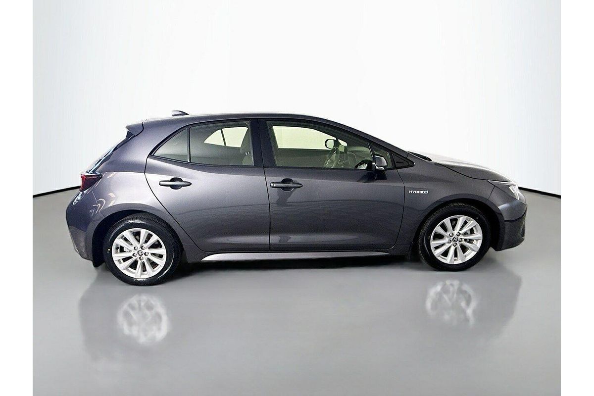 2022 Toyota Corolla Ascent Sport Hybrid ZWE211R