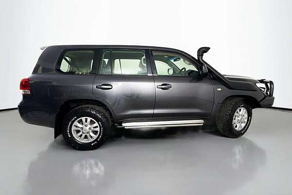 2011 Toyota Landcruiser GXL VDJ200R