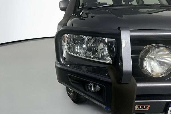 2011 Toyota Landcruiser GXL VDJ200R