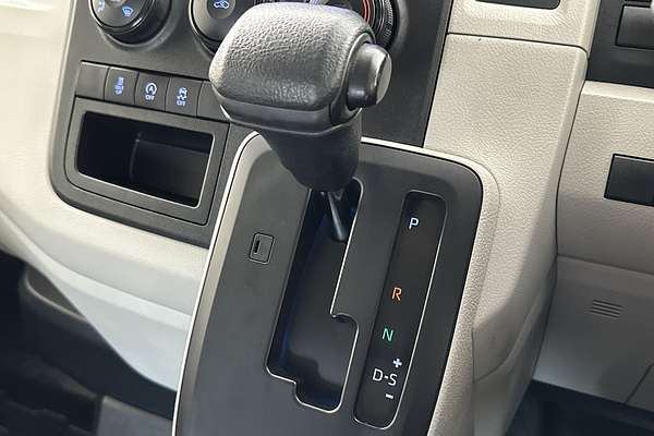 2021 Toyota Hiace GDH300R