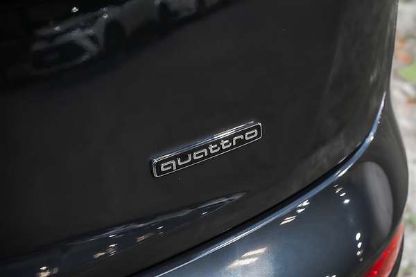 2023 Audi Q5 45 TFSI Dynamic Black FY