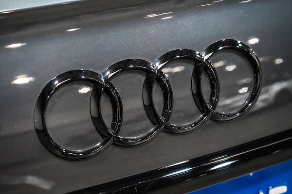 2023 Audi Q5 45 TFSI Dynamic Black FY