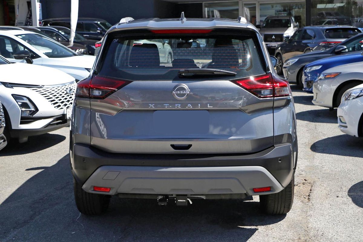 2025 Nissan X-TRAIL ST T33