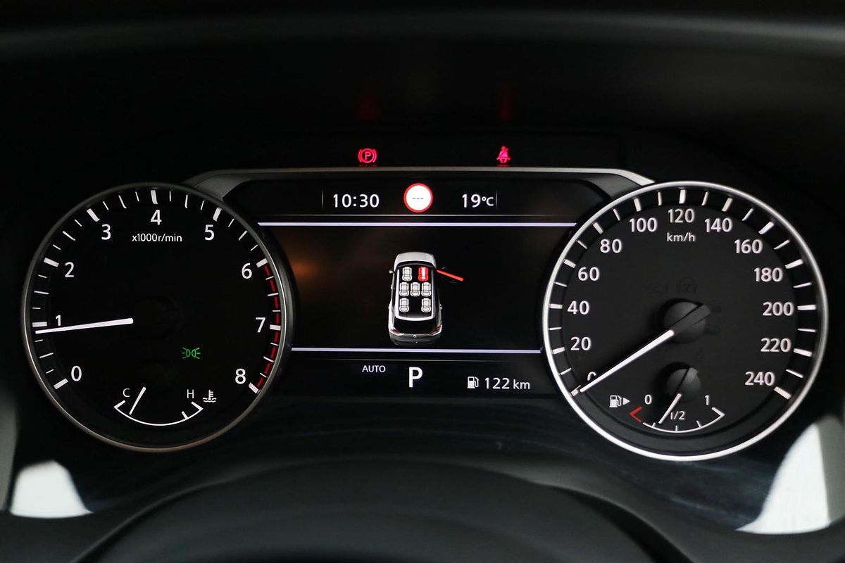 2025 Nissan X-TRAIL ST T33