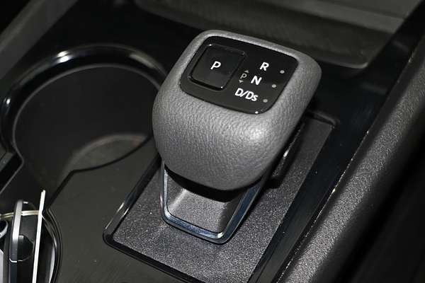 2025 Nissan X-TRAIL ST T33
