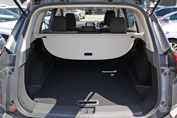2025 Nissan X-TRAIL ST T33