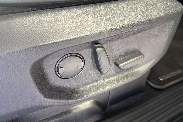 2022 Ford Everest Platinum 3.0L