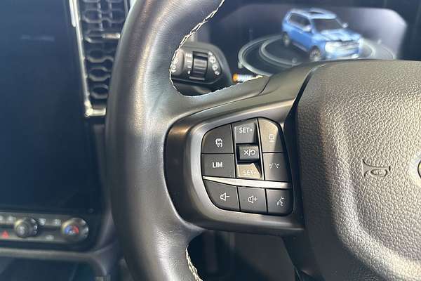 2022 Ford Everest Platinum 3.0L
