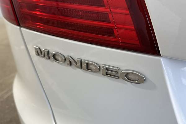 2010 Ford Mondeo XR5 Turbo MB