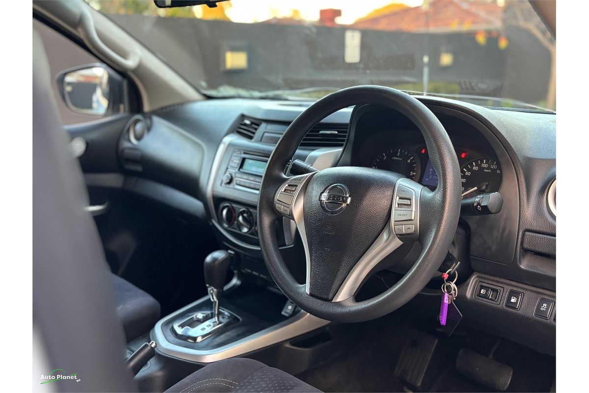 2015 Nissan Navara RX NP300 D23 4X4