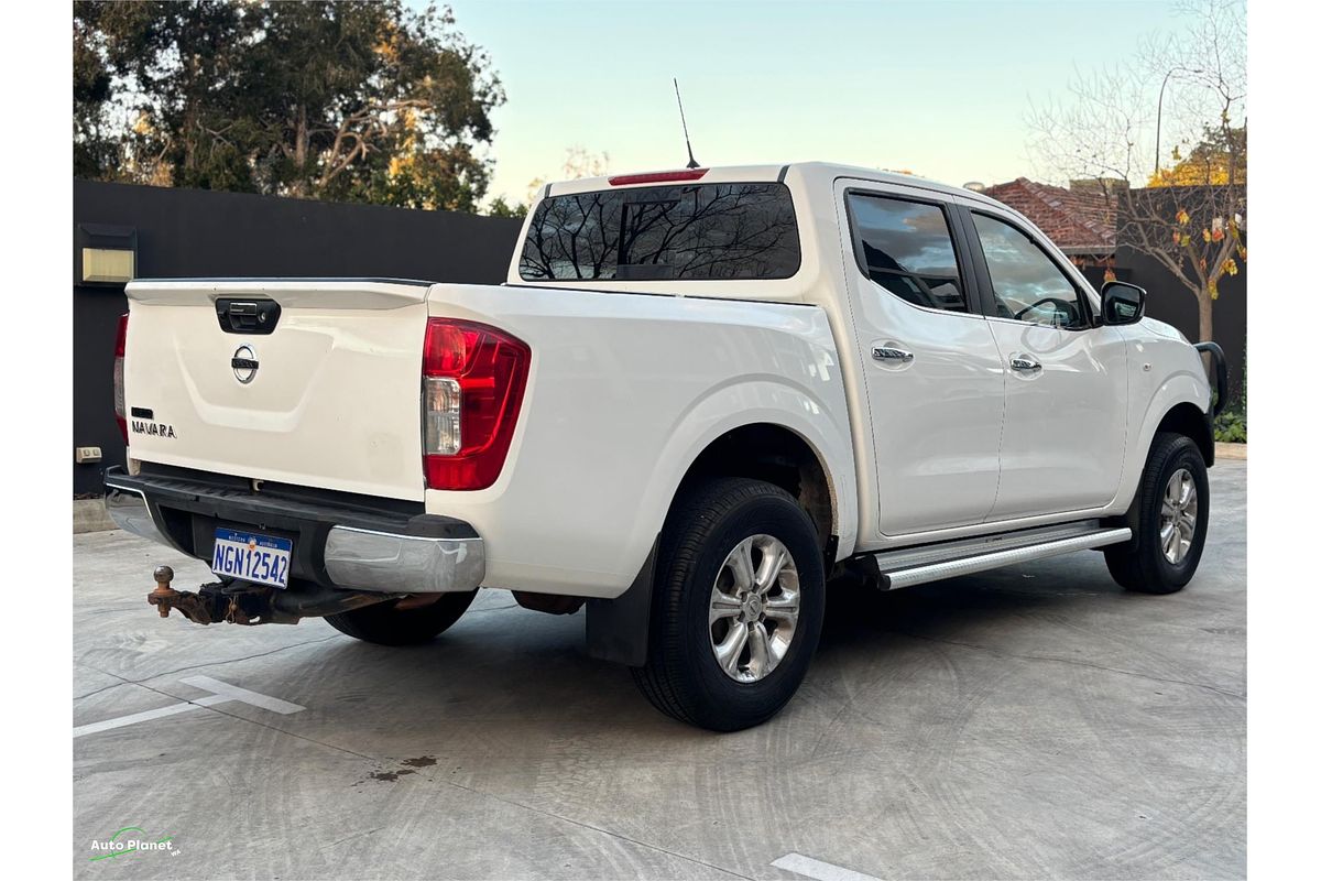 2015 Nissan Navara RX NP300 D23 4X4