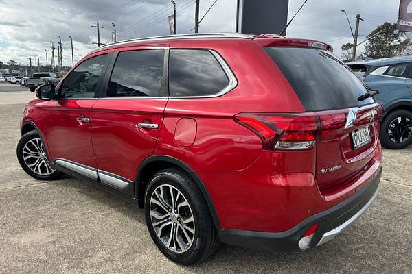 2016 Mitsubishi Outlander Exceed ZK