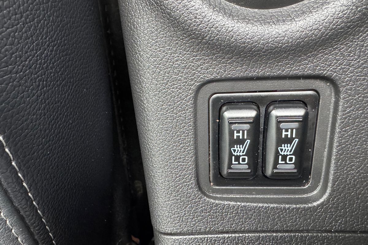 2016 Mitsubishi Outlander Exceed ZK