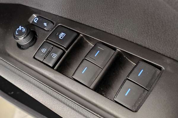 2021 Toyota Camry Ascent Sport AXVH70R