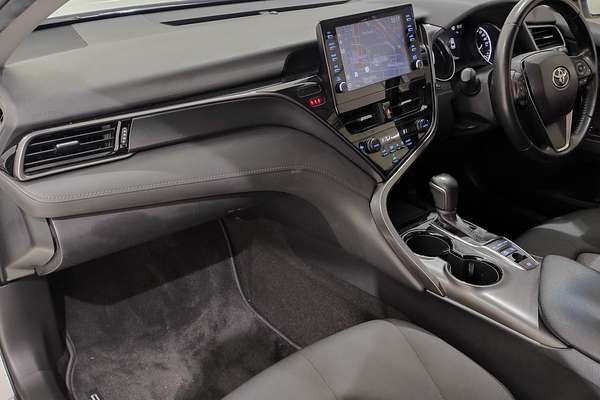 2021 Toyota Camry Ascent Sport AXVH70R