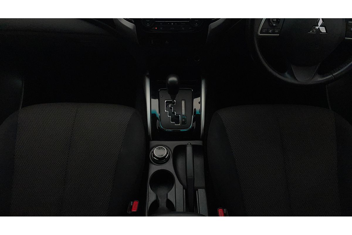 2015 Mitsubishi Triton GLS MQ 4X4