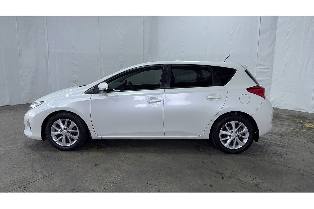 2014 Toyota Corolla Ascent Sport ZRE182R