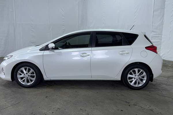 2014 Toyota Corolla Ascent Sport ZRE182R