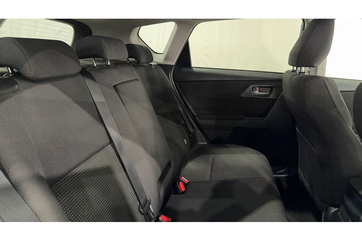 2017 Toyota Corolla Ascent Sport ZRE182R