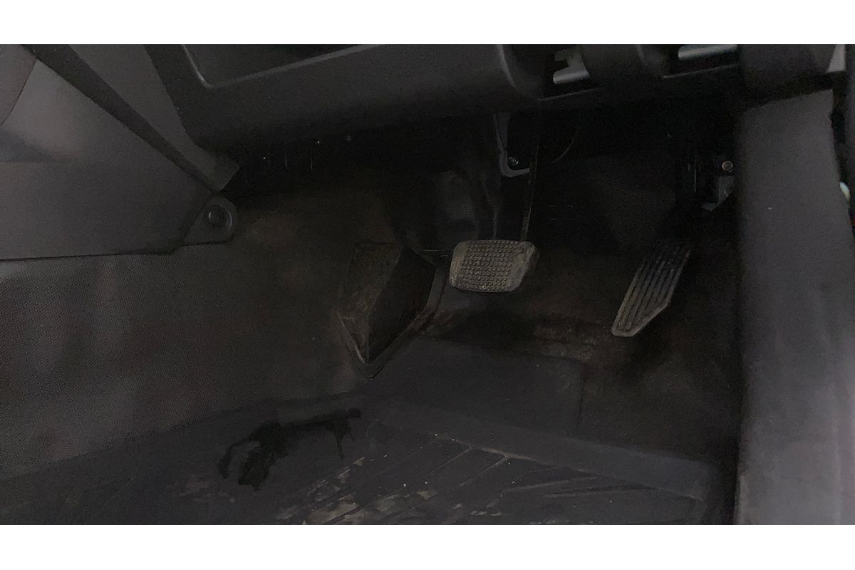 2020 Isuzu D-MAX SX High Ride Rear Wheel Drive