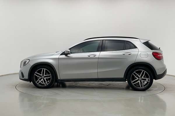 2017 Mercedes-Benz GLA-Class GLA180 X156