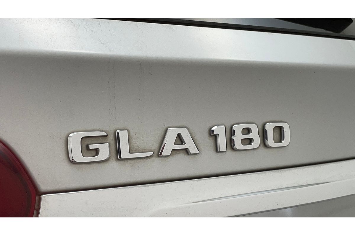 2017 Mercedes-Benz GLA-Class GLA180 X156