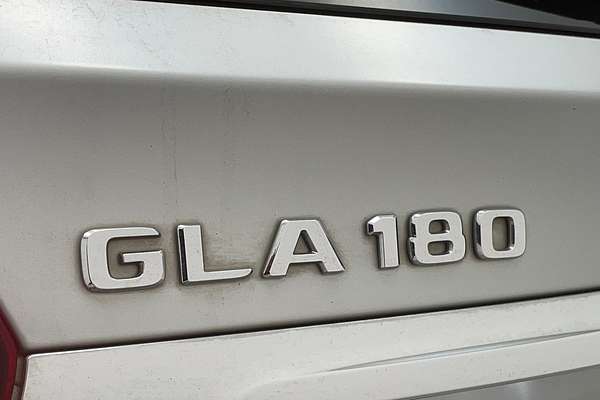 2017 Mercedes-Benz GLA-Class GLA180 X156