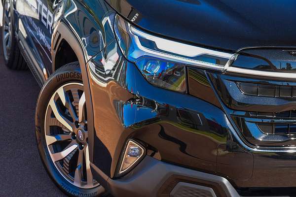 2025 Subaru Forester Hybrid Touring S6