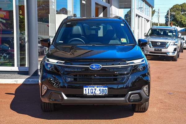 2025 Subaru Forester Hybrid Touring S6