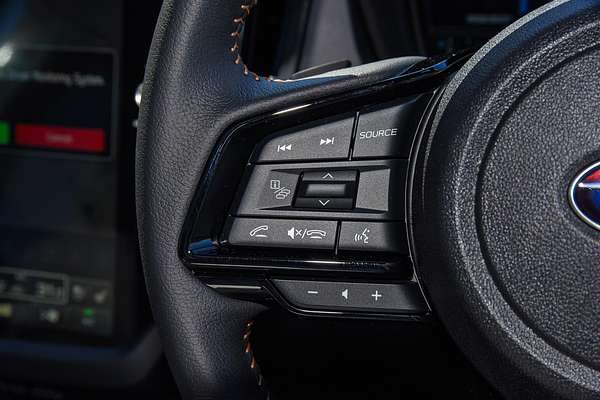2025 Subaru Forester Hybrid Touring S6