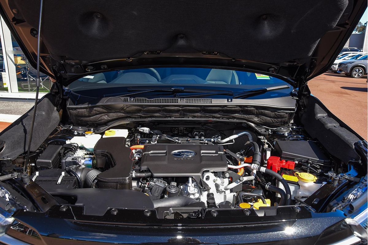 2025 Subaru Forester Hybrid Touring S6