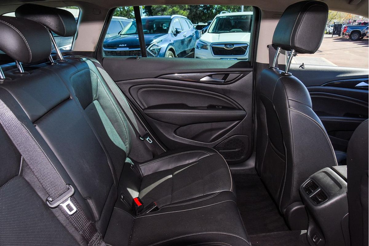 2018 Holden Commodore RS-V ZB
