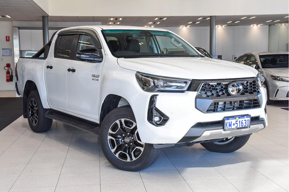 2024 Toyota Hilux SR5 GUN126R 4X4