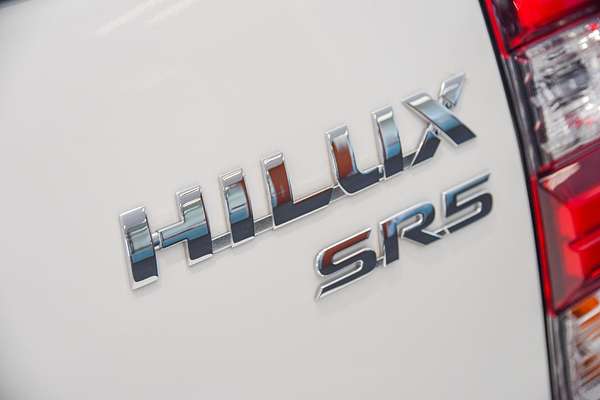 2024 Toyota Hilux SR5 GUN126R 4X4
