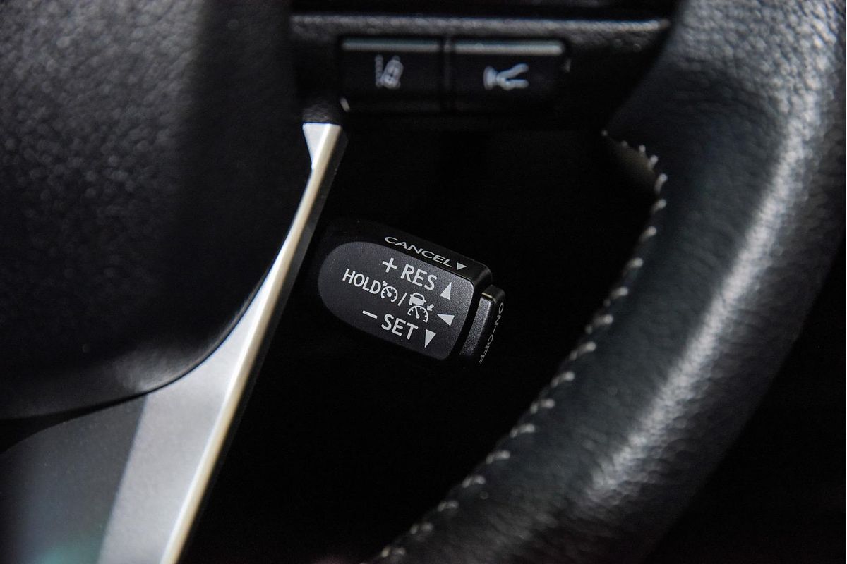 2024 Toyota Hilux SR5 GUN126R 4X4
