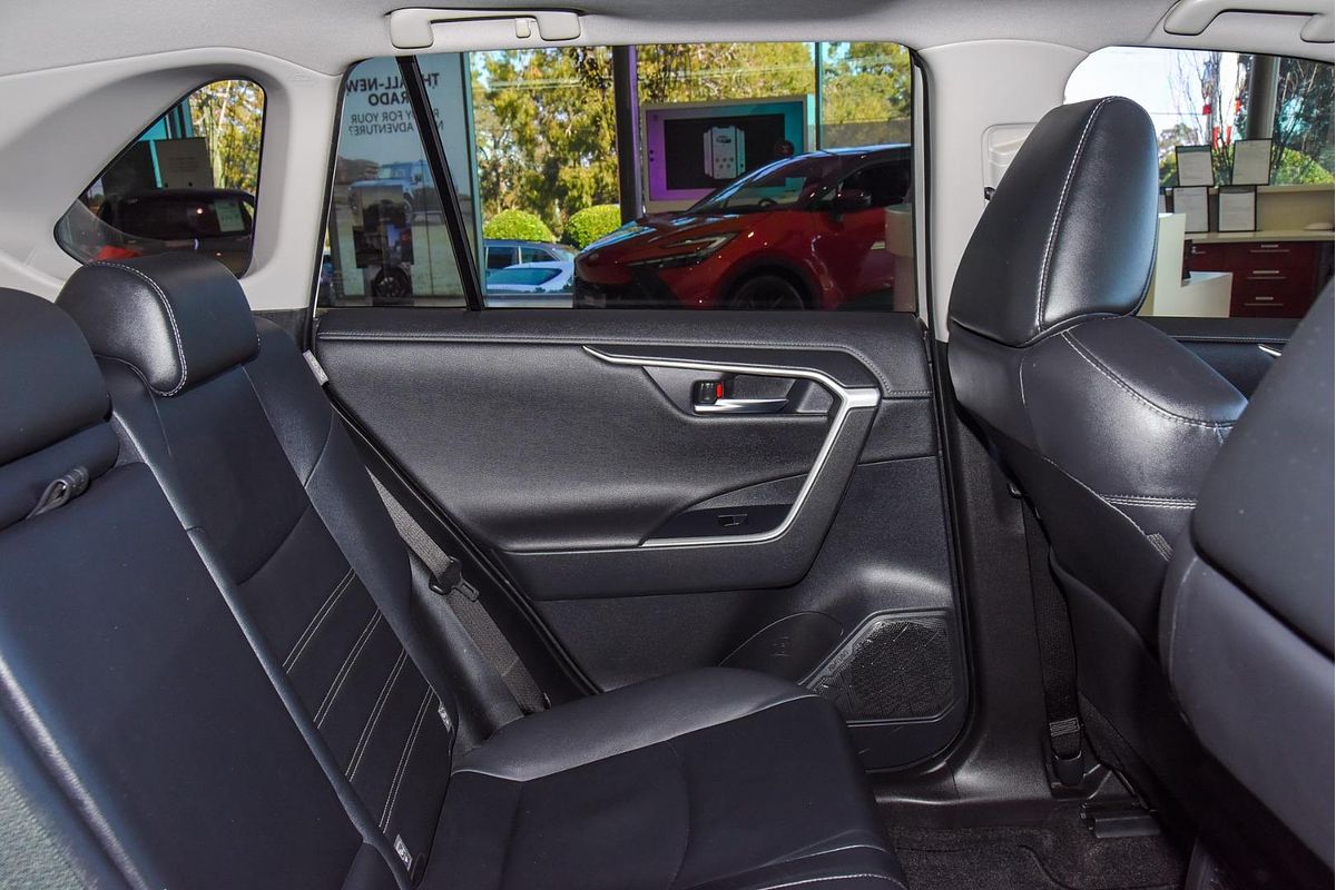 2021 Toyota RAV4 Cruiser AXAH54R