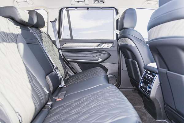 2025 GWM Tank 500 Vanta Hybrid P03