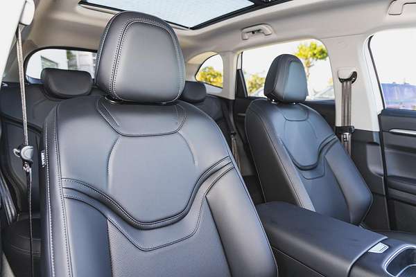 2025 GWM Haval H6 Lux Hybrid B01