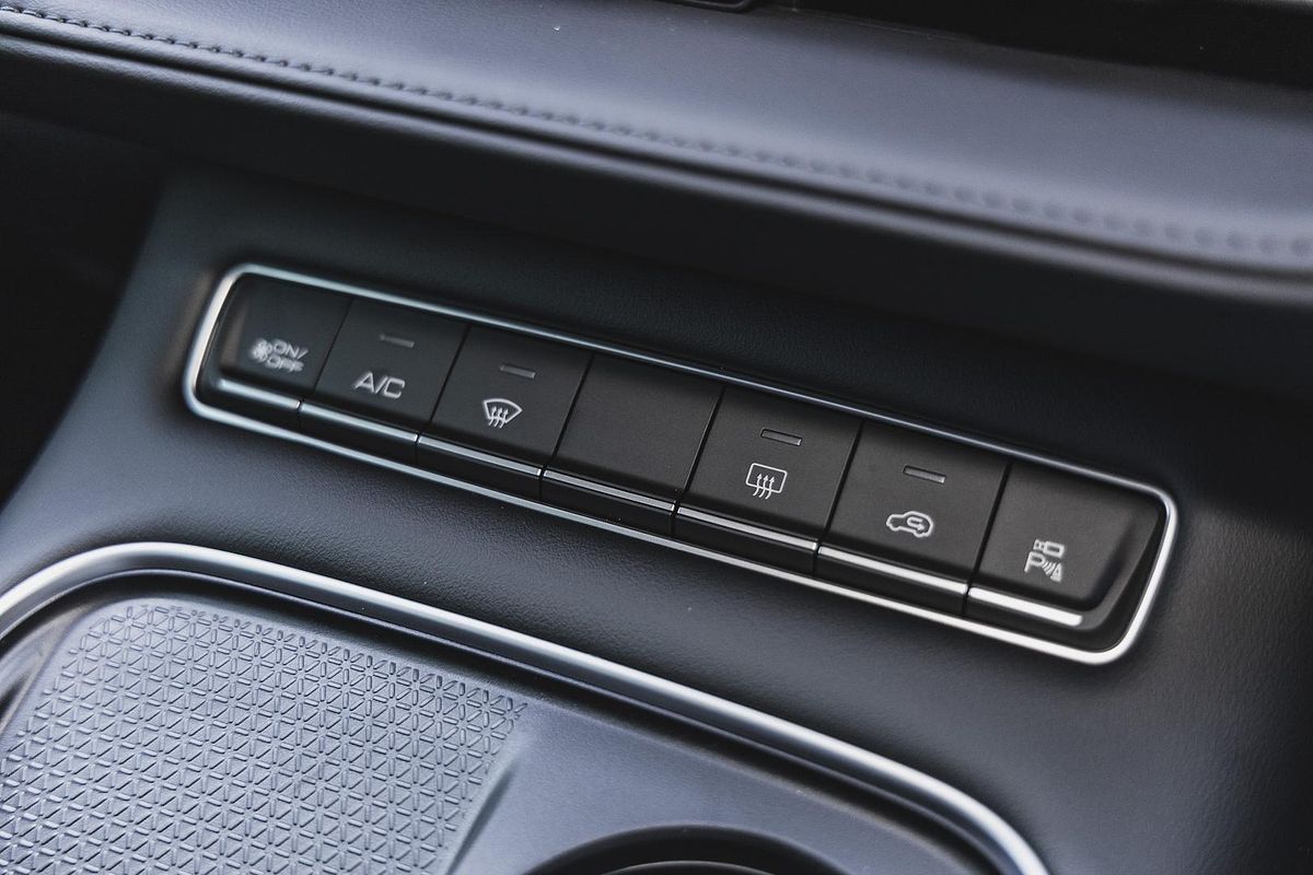 2025 GWM Haval H6 Lux Hybrid B01
